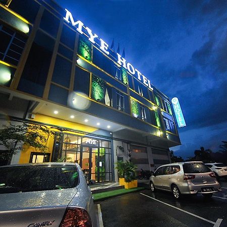 Mye Hotel Muar Εξωτερικό φωτογραφία