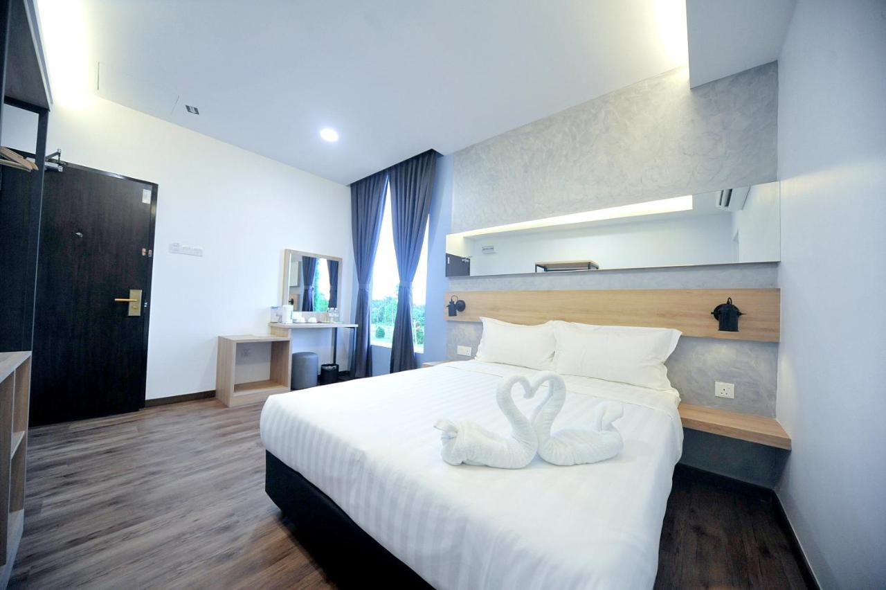 Mye Hotel Muar Εξωτερικό φωτογραφία