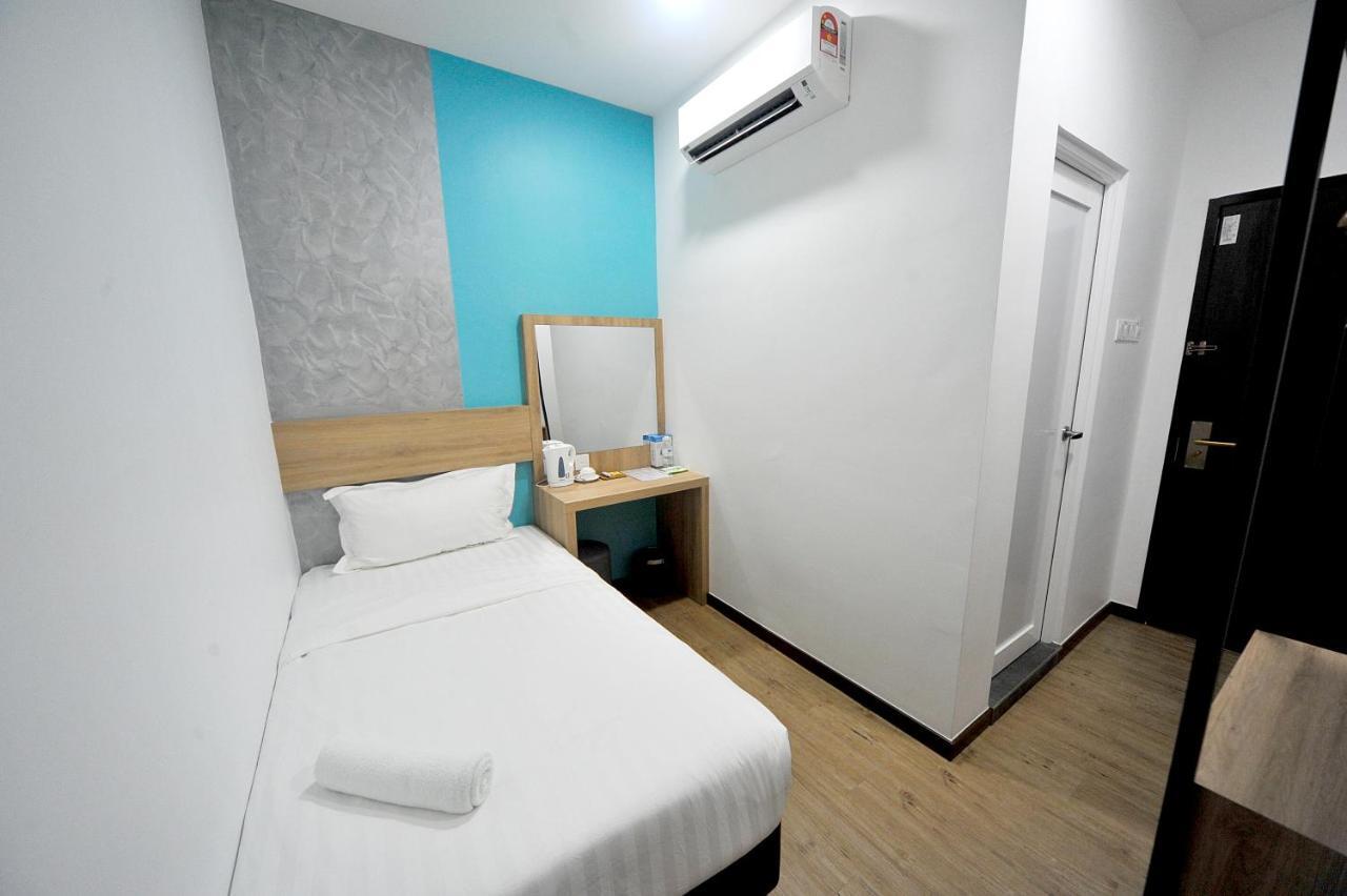 Mye Hotel Muar Εξωτερικό φωτογραφία